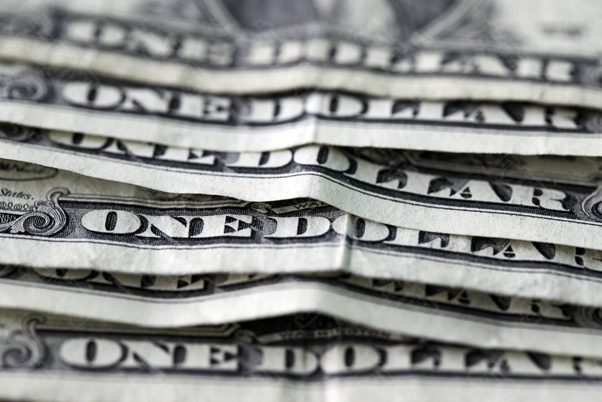 特朗普推动的美元涨势将在明年晚些时候面临现实考验