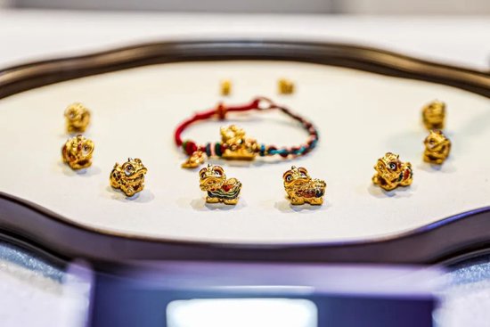 小克重硬足金饰品