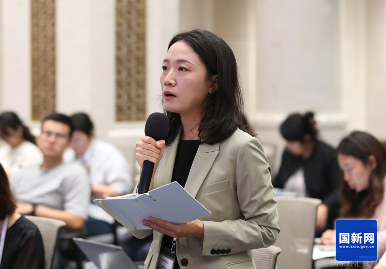 中央广播电视总台央广网记者提问（赵一帆 摄）