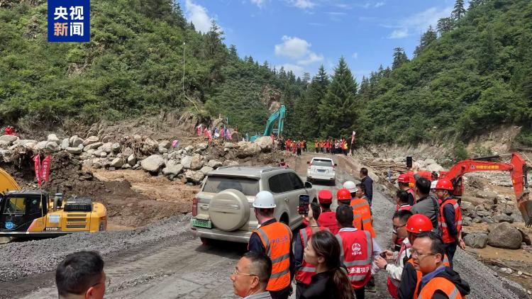 S104线抢通 甘肃榆中灾毁道路全面恢复通车