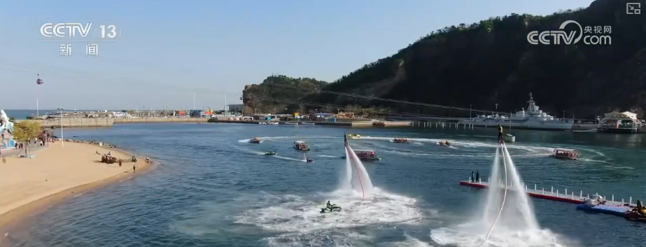 满足美好生活需要、拉动经济增长 服务消费升级有哪些实招?| 解读↓