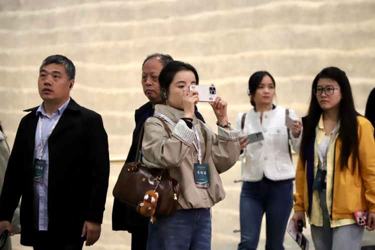 何以中国 黄河安澜丨秋天来三门峡看什么?一河一坝一城山水