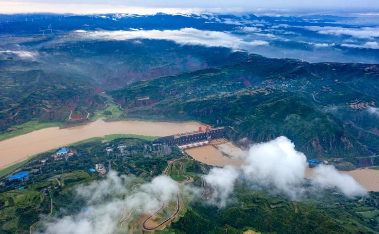 何以中国 黄河安澜丨秋天来三门峡看什么?一河一坝一城山水