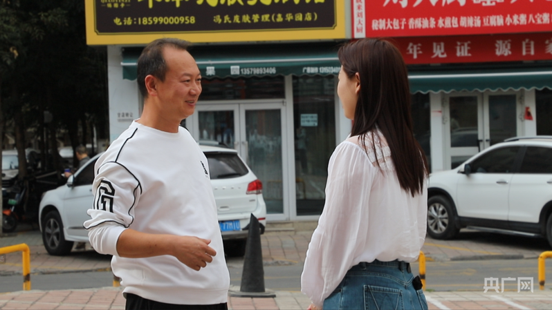 【人民城市·温情中国】乌鲁木齐:城市脉动中的民生温度