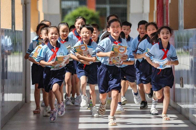 “十五五”民生蓝图:就业、收入、教育等将迎哪些红利?