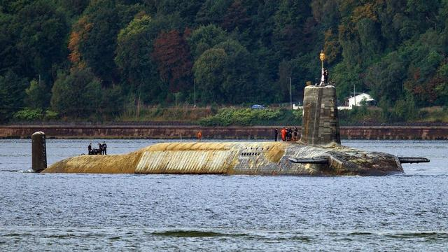 欧洲共享核武器 英国打算“借鸡生蛋”