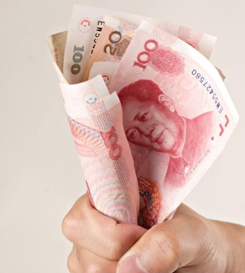 10月30日人民币兑美元中间价报7.0880 下调16个基点