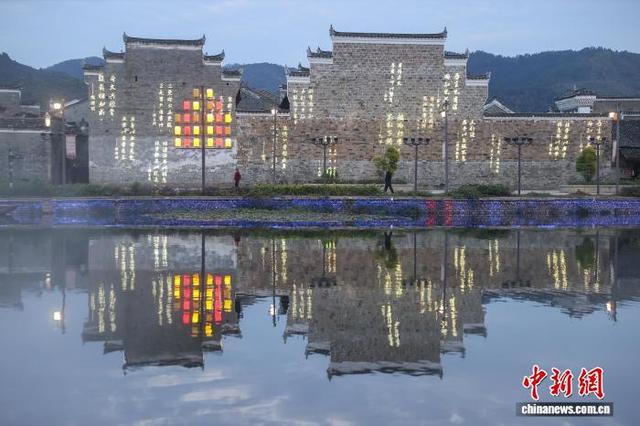 图为古色古香的流坑古村。中新社记者 刘力鑫 摄