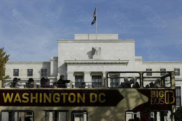 美联储会议纪要显示 官员对12月降息“分歧严重” 美联储会议纪要显示 官员对12月降息“分歧严重”