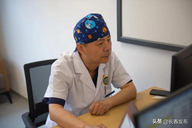 工作中的赵东晖。受访者供图