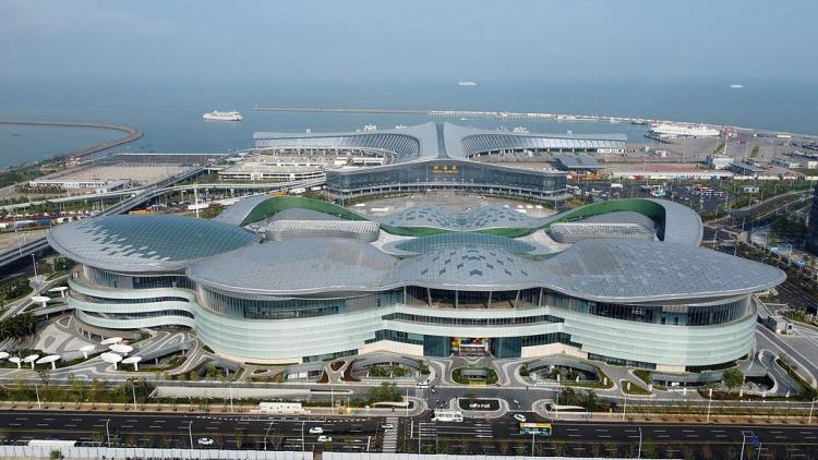 时政微观察丨潮起海之南,奋楫再扬帆